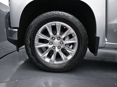 Used 2020 Chevrolet Silverado 1500 LTZ w/ LTZ Plus Package AWD/4WD image 33