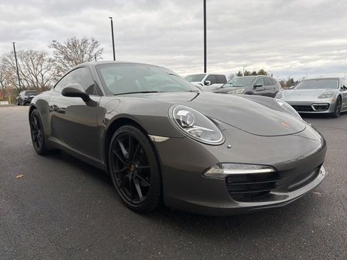 Used 2015 Porsche 911 Carrera image 6