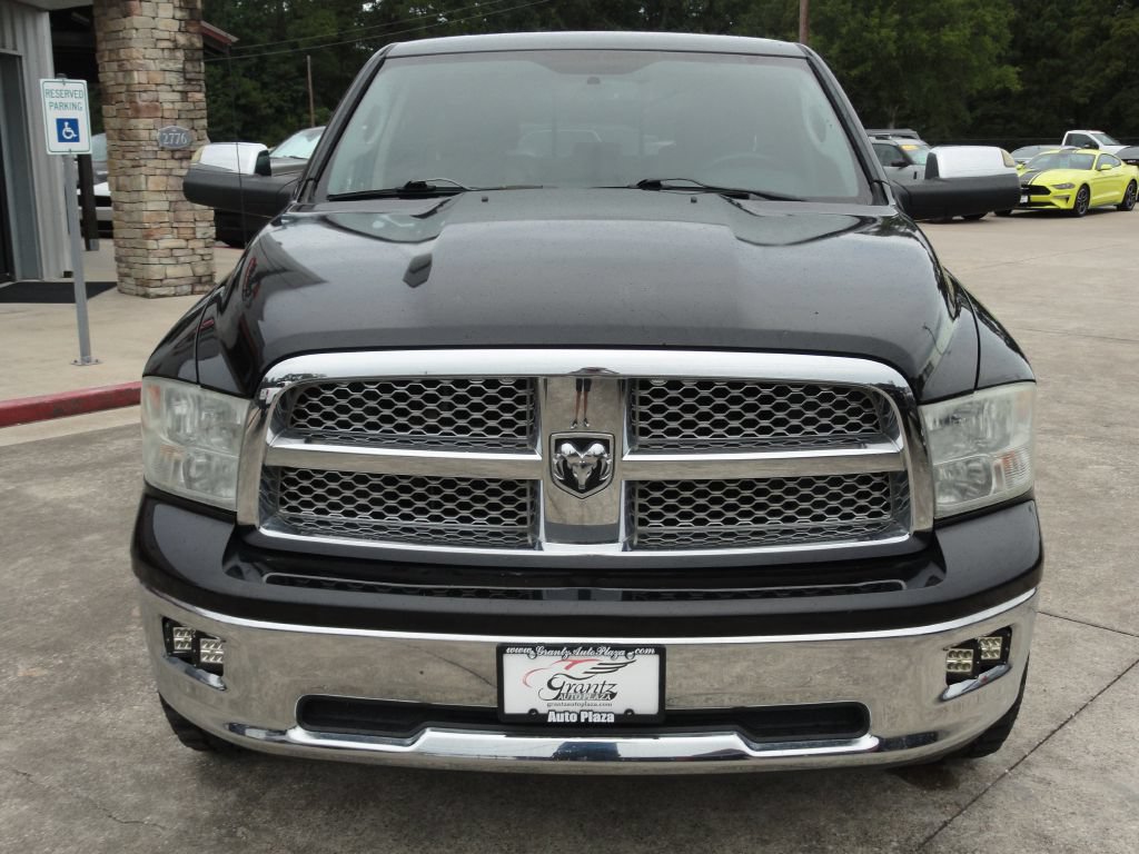 Used 2011 RAM 1500 Laramie AWD/4WD image 2