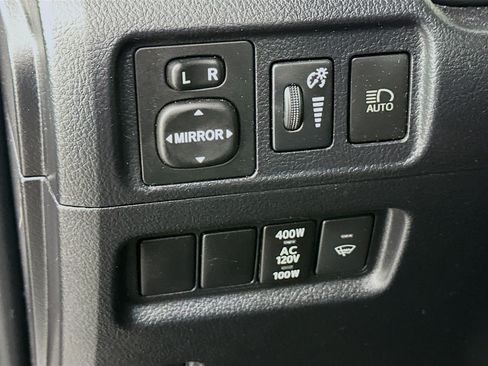 Used 2023 Toyota 4Runner SR5 Premium AWD/4WD image 17