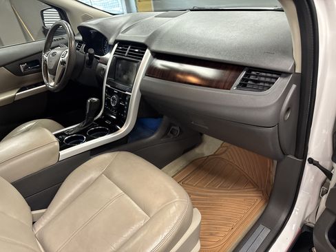 Used 2011 Ford Edge Limited w/ 301A Rapid Spec Order Code FWD image 13
