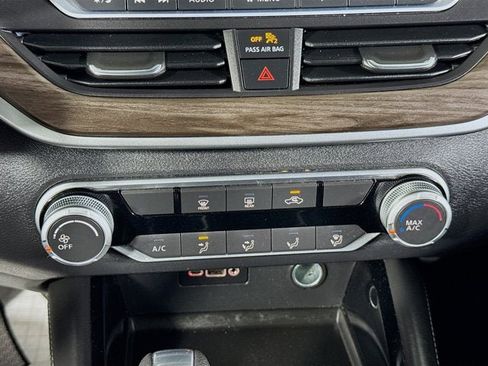 Certified 2023 Nissan Altima 2.5 SV image 16