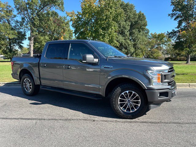 Used 2018 Ford F150 XLT w/ Equipment Group 302A Luxury AWD/4WD image 2