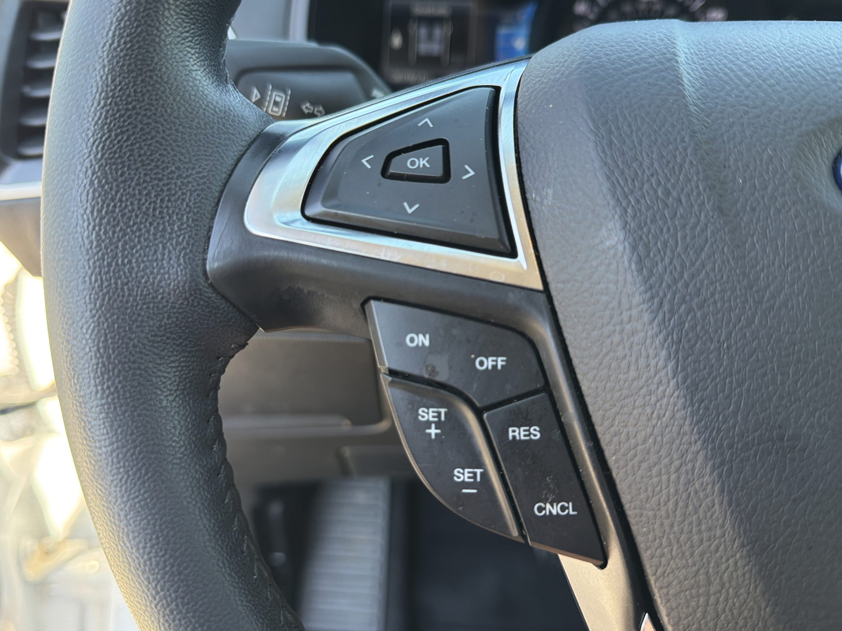 Used 2024 Ford Edge SEL w/ Convenience Package AWD/4WD image 21