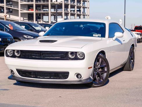 Used 2019 Dodge Challenger GT w/ Plus Package RWD image 1