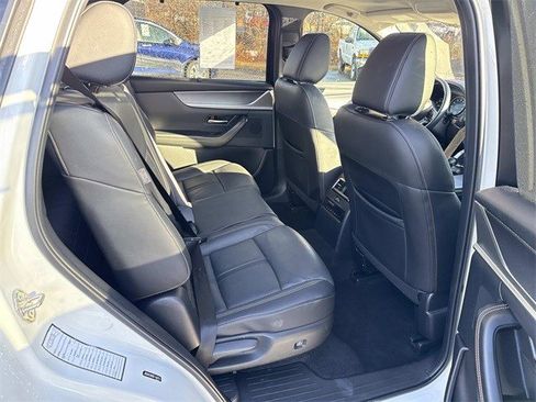 Used 2024 MAZDA CX-90 3.3 Turbo w/ Preferred Plus image 11