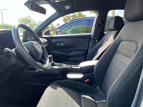 Used 2024 Honda HR-V Sport image 10