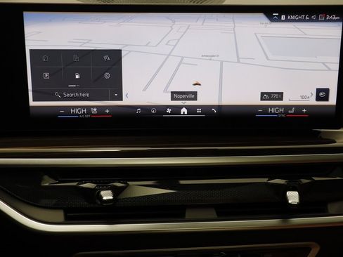 Certified 2026 BMW X5 xDrive40i w/ Climate Comfort Package image 10