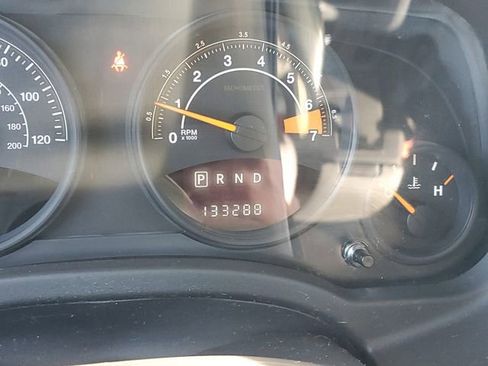 Used 2017 Jeep Patriot High Altitude image 19