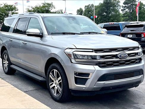 Used 2024 Ford Expedition Max Limited RWD image 1