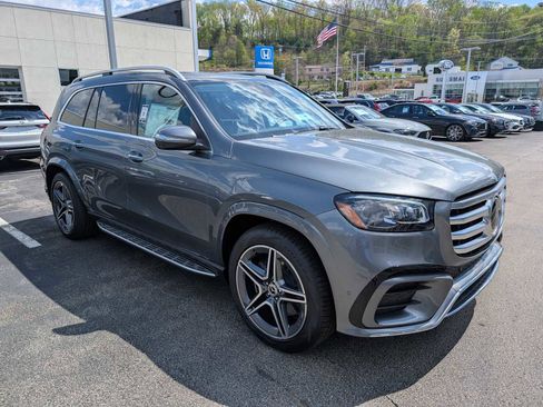 New 2026 Mercedes-Benz GLS 450 4MATIC image 6