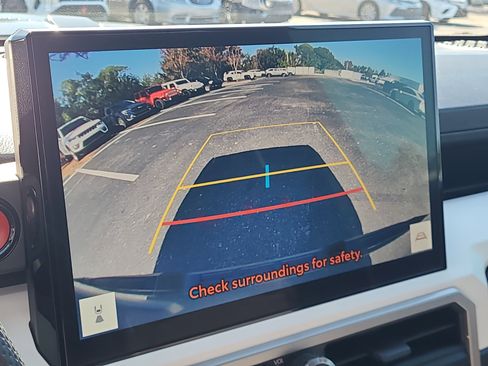 Used 2024 Toyota Tacoma TRD Sport image 26