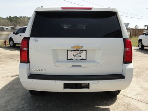 Used 2017 Chevrolet Tahoe LT image 4
