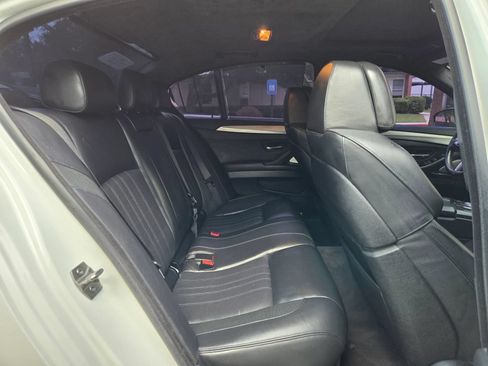 Used 2015 BMW M5 w/ Competition Package RWD image 17