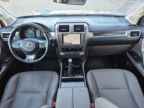 Used 2021 Lexus GX 460 Premium image 17