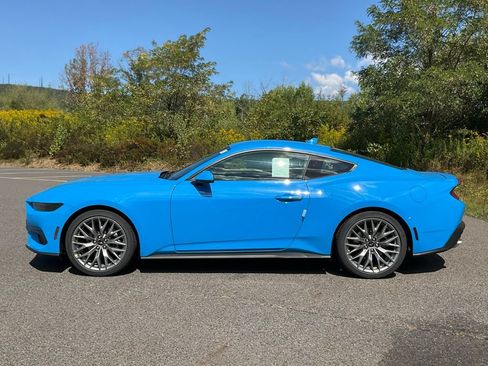 New 2025 Ford Mustang Premium RWD image 25