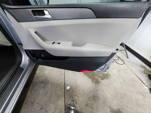 Used 2017 Hyundai Sonata SE FWD image 22