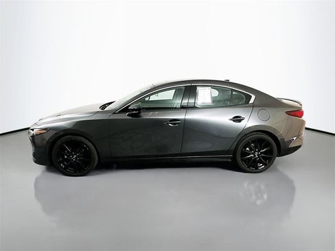 Certified 2025 MAZDA MAZDA3 2.5 Turbo Sedan w/Premium Plus image 4