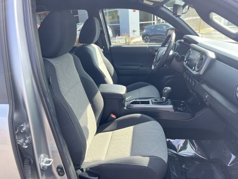 Used 2023 Toyota Tacoma TRD Sport w/ Advanced Technology Package AWD/4WD image 25