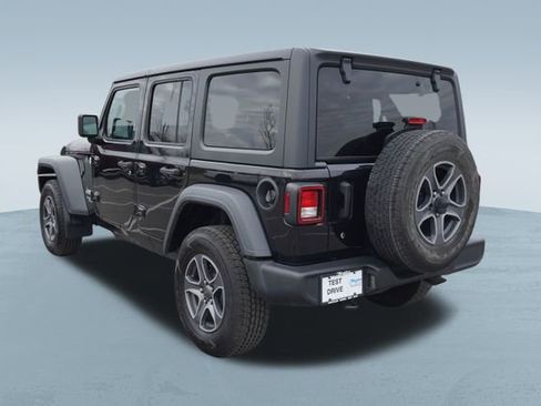 Used 2019 Jeep Wrangler Unlimited Sport S image 6