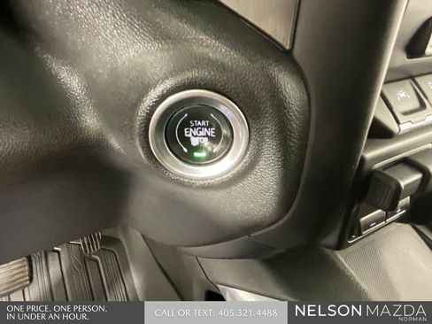 Used 2019 GMC Sierra 1500 AT4 w/ AT4 Premium Package AWD/4WD image 42