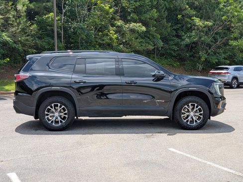 Used 2024 GMC Acadia AT4 w/ Luxury Package AWD/4WD image 10