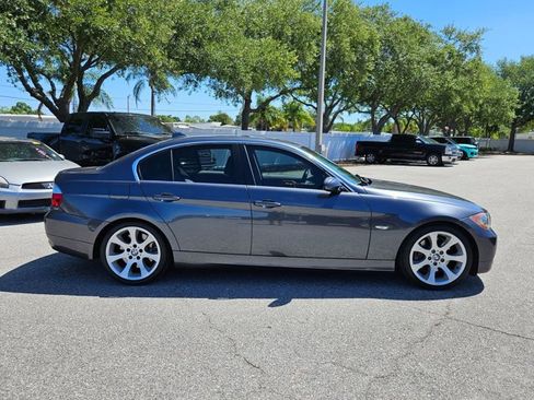 Used 2006 BMW 330i Sedan RWD image 4