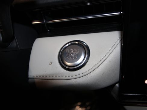 New 2026 Lincoln Nautilus Reserve image 13