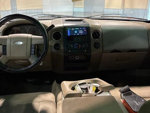 Used 2005 Ford F150 XLT RWD image 9