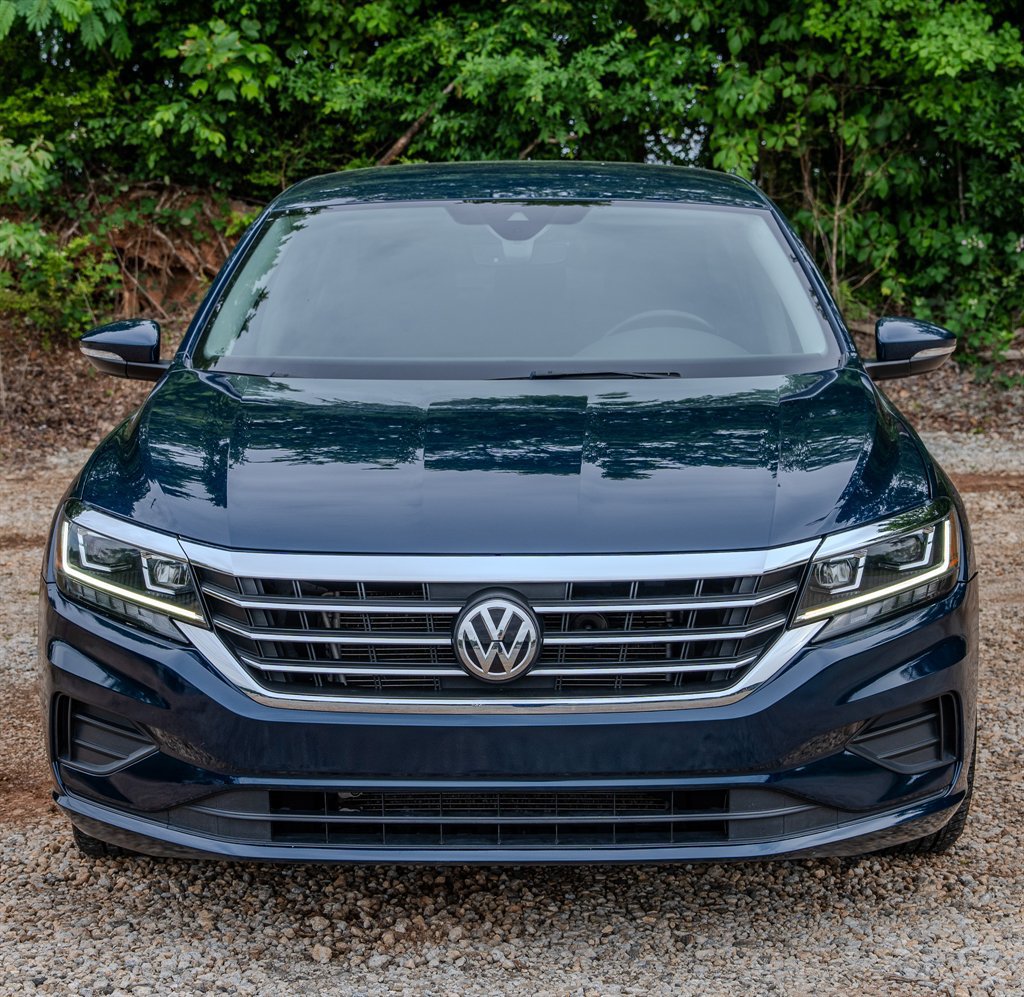 Used 2020 Volkswagen Passat 2.0T SE FWD image 8