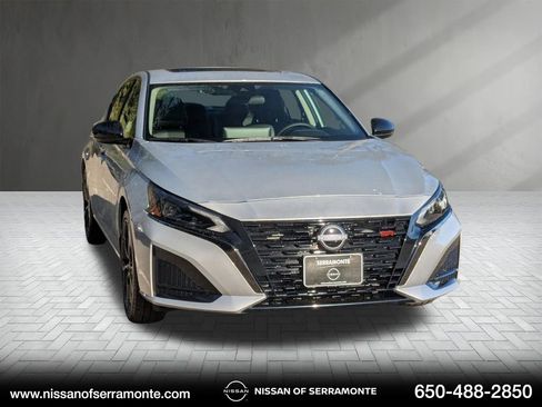 New 2025 Nissan Altima 2.5 SR w/ SR Premium Package image 1