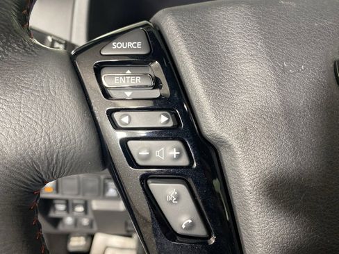 Used 2023 Nissan Frontier PRO-4X w/ Pro Convenience Package image 25