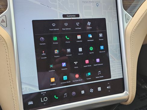 Used 2014 Tesla Model S 85 image 9