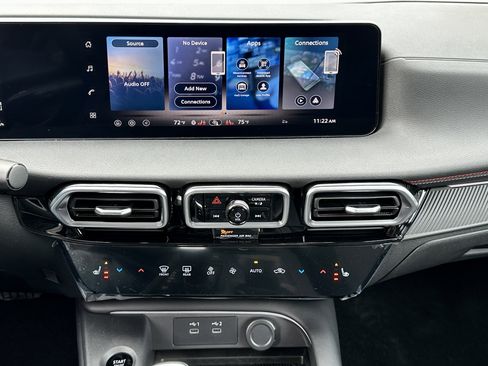 New 2026 Nissan Sentra SR image 14