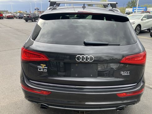 Used 2017 Audi Q5 3.0T Premium Plus w/ Technology Package AWD/4WD image 2