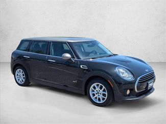 Used 2017 MINI Cooper Clubman ALL4 AWD/4WD video 3