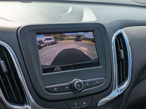 Used 2024 Chevrolet Equinox LT image 25