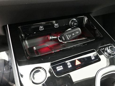 New 2026 Audi A6 Premium Plus AWD/4WD image 17