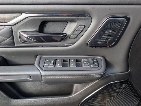 Used 2025 RAM 1500 Limited w/ Trailer Tow Group image 14