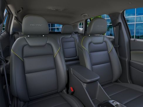New 2026 Chevrolet Trax ACTIV FWD image 16