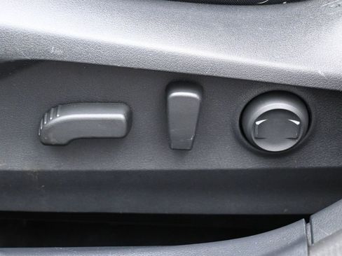 Used 2023 Subaru Outback Premium image 10