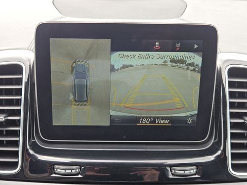 Used 2017 Mercedes-Benz GLS 450 4MATIC image 10