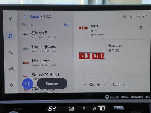 Used 2023 Toyota Tundra Platinum image 16