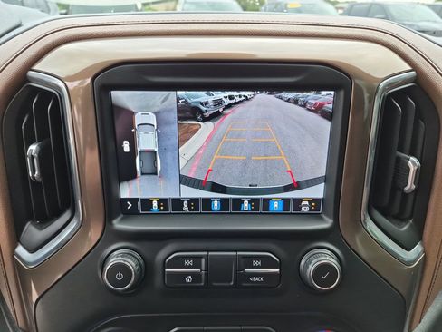 Used 2020 Chevrolet Silverado 3500 High Country w/ LPO, Hitch Package AWD/4WD image 31