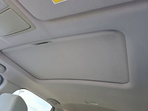 Used 2017 Honda CR-V EX image 29