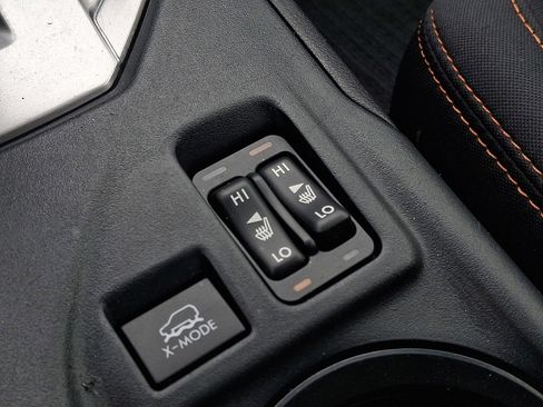 Used 2022 Subaru Crosstrek 2.0i Premium image 24