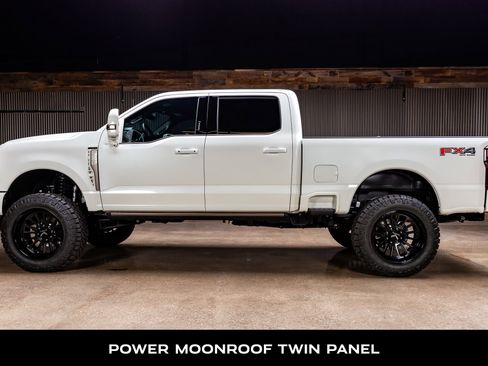 Used 2024 Ford F250 King Ranch w/ Chrome Package image 5