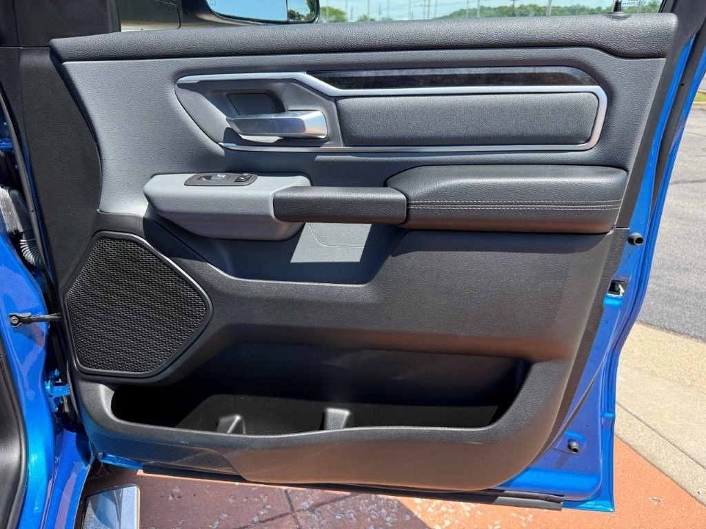 Used 2023 RAM 1500 Big Horn AWD/4WD image 19