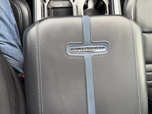 Used 2025 Ford F250 Platinum image 34