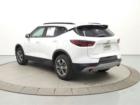 Used 2023 Chevrolet Blazer LT w/ Convenience Package image 5